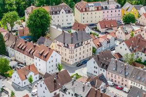 Seltene Investmentchance in Augsburg: Altbau-Mehrfamilienhaus mit massivem Wertsteigerungspotenzial – 86154 Augsburg – Vorschaubild 3