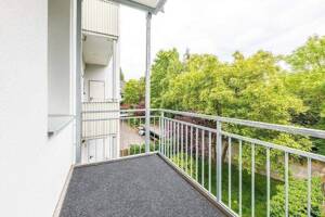 Zum 01.10. - Sanierter 2-Zimmer-Altbaug mit Balkon – 24113 Kiel – Vorschaubild 7