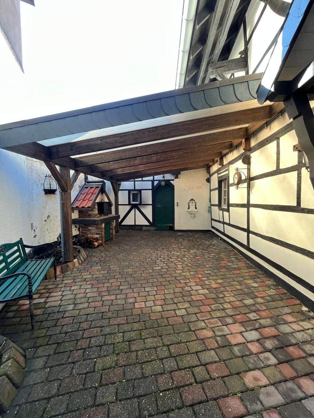 Denkmalgeschütztes Einfamilien-Fachwerkhaus mit großer Obstwiese in 41189 Mönchengladbach-Herrath – Mönchengladbach – Vorschaubild 2
