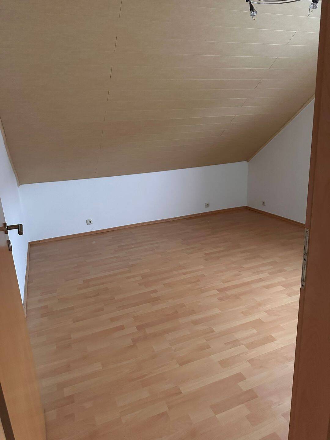 Helle 3-Zimmer-Wohnung in Karlsruhe-Oststadt – auch für WGs geeignet – Karlsruhe – Vorschaubild 4