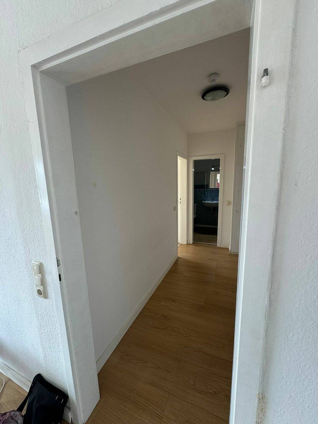 Helle 2-Zimmer-Wohnung in ruhiger Südlage mit Balkon und Parkblick - zentral gelegen – Mönchengladbach – Vorschaubild 4