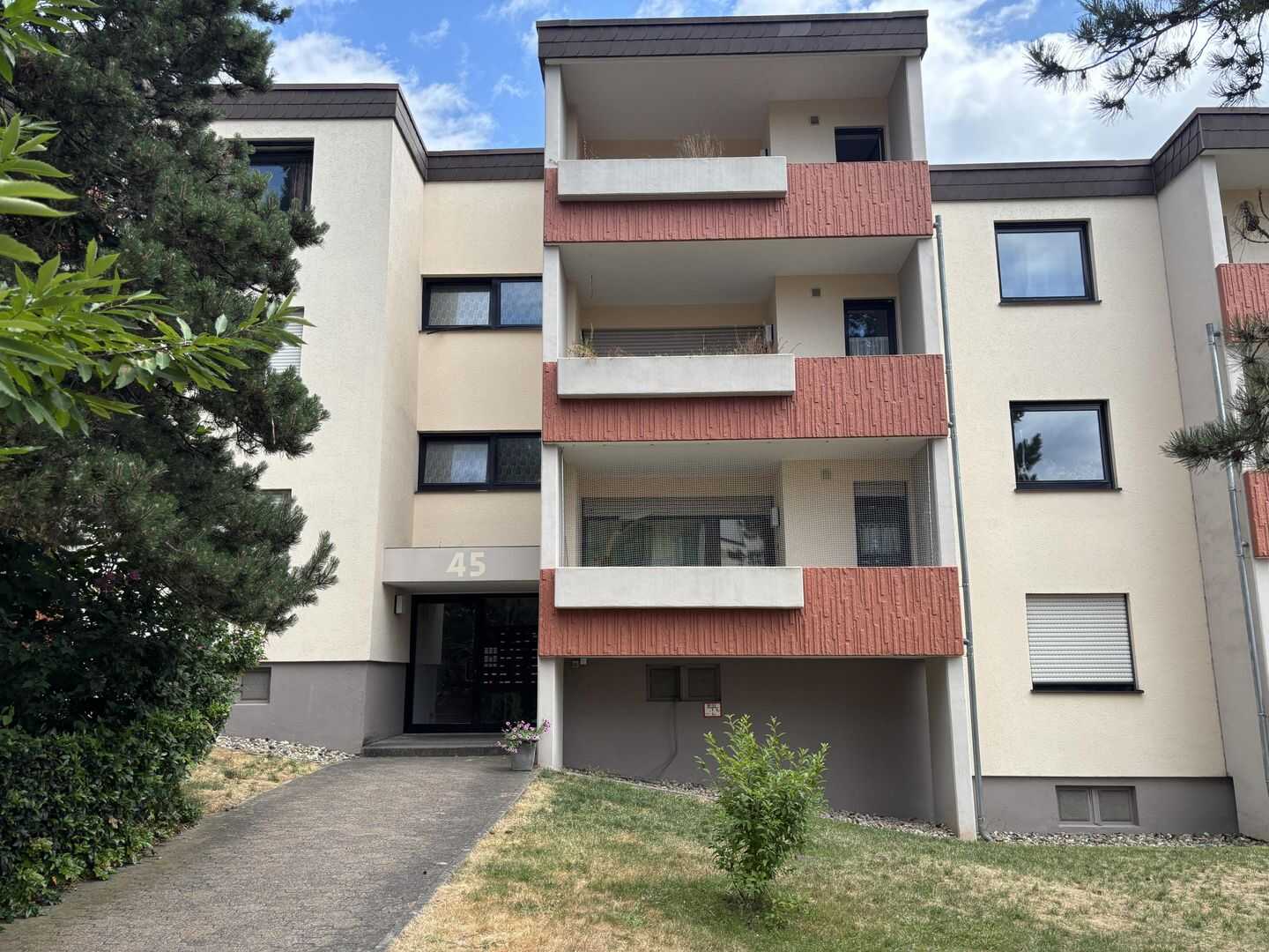 Schöne 3 ZKB Wohnung mit Garage auf dem Eschberg – Saarbrücken – Vorschaubild 2