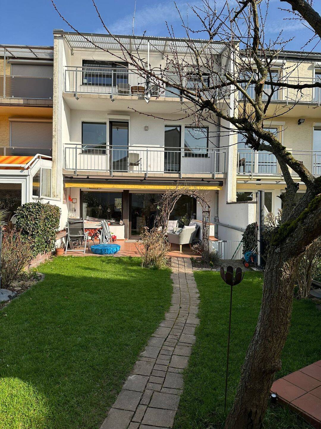 Gepflegtes Reihenmittelhaus in Feldrandlage – Oberursel – Vorschaubild 8