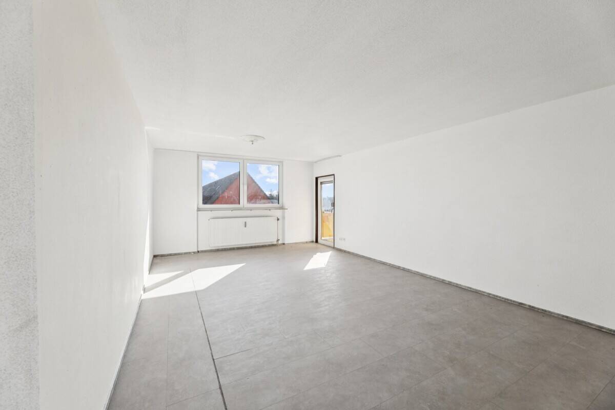Provisionsfrei - Helle, sanierte 3-Zimmer-Wohnung mit Aufzug, Balkon und Weitblick – Fürth – Vorschaubild 5