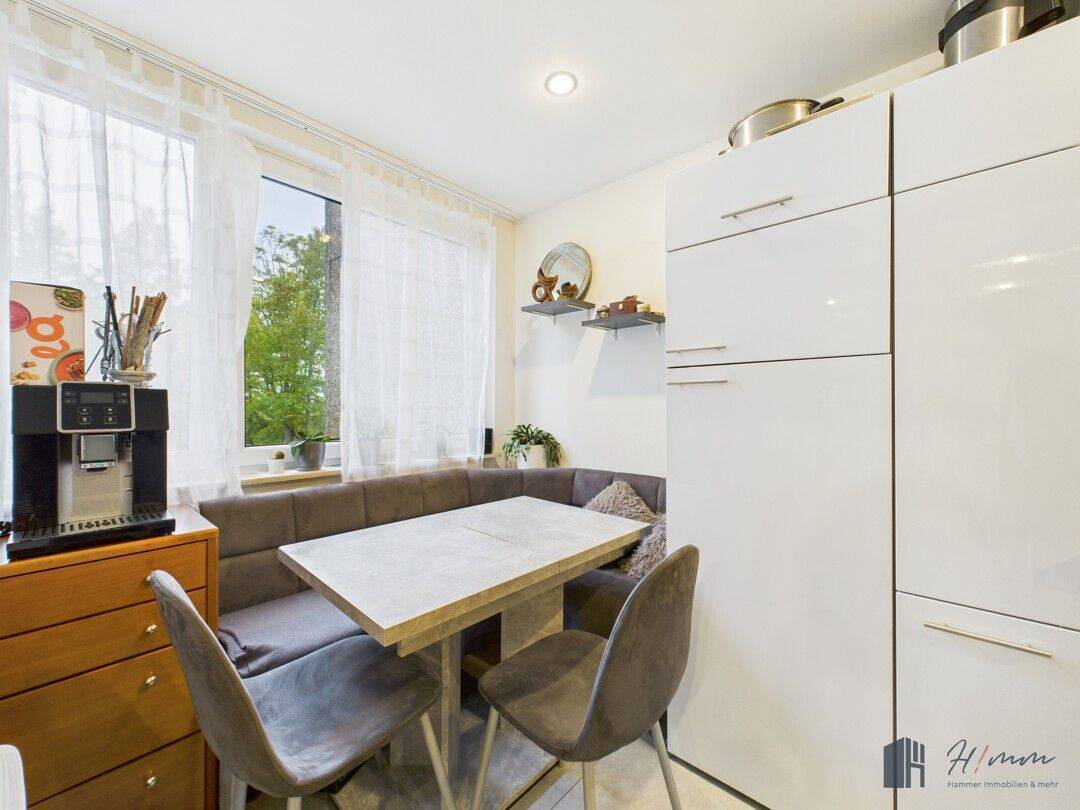 Modernes Wohnen: 4-Zimmer-Wohnung mit Balkon und Tiefgaragenstellplatz! – Koblenz – Vorschaubild 3