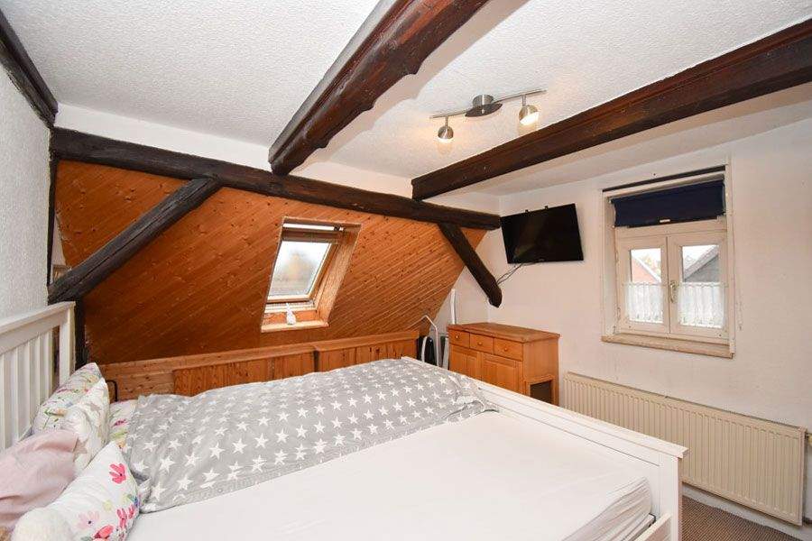 Historisches Wohnen mit Stil - Einfamilienhaus mit Charakter und Geschichte! – Helmstedt – Vorschaubild 5