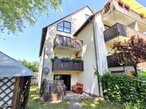 Garten-Wohnung in der Stadt! Großzügige 3-Zi.-ETW mit eigenem Wohlfühl-Garten in ruhiger und grüner Innenstadtlage