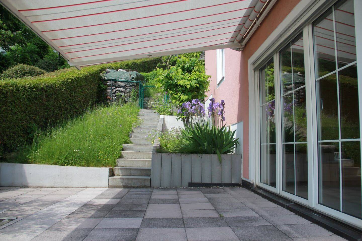 Raum für Ideen - Vielseitiges Einfamilienhaus mit Entwicklungspotenzial in Amberg – Amberg – Bild 1 von 9