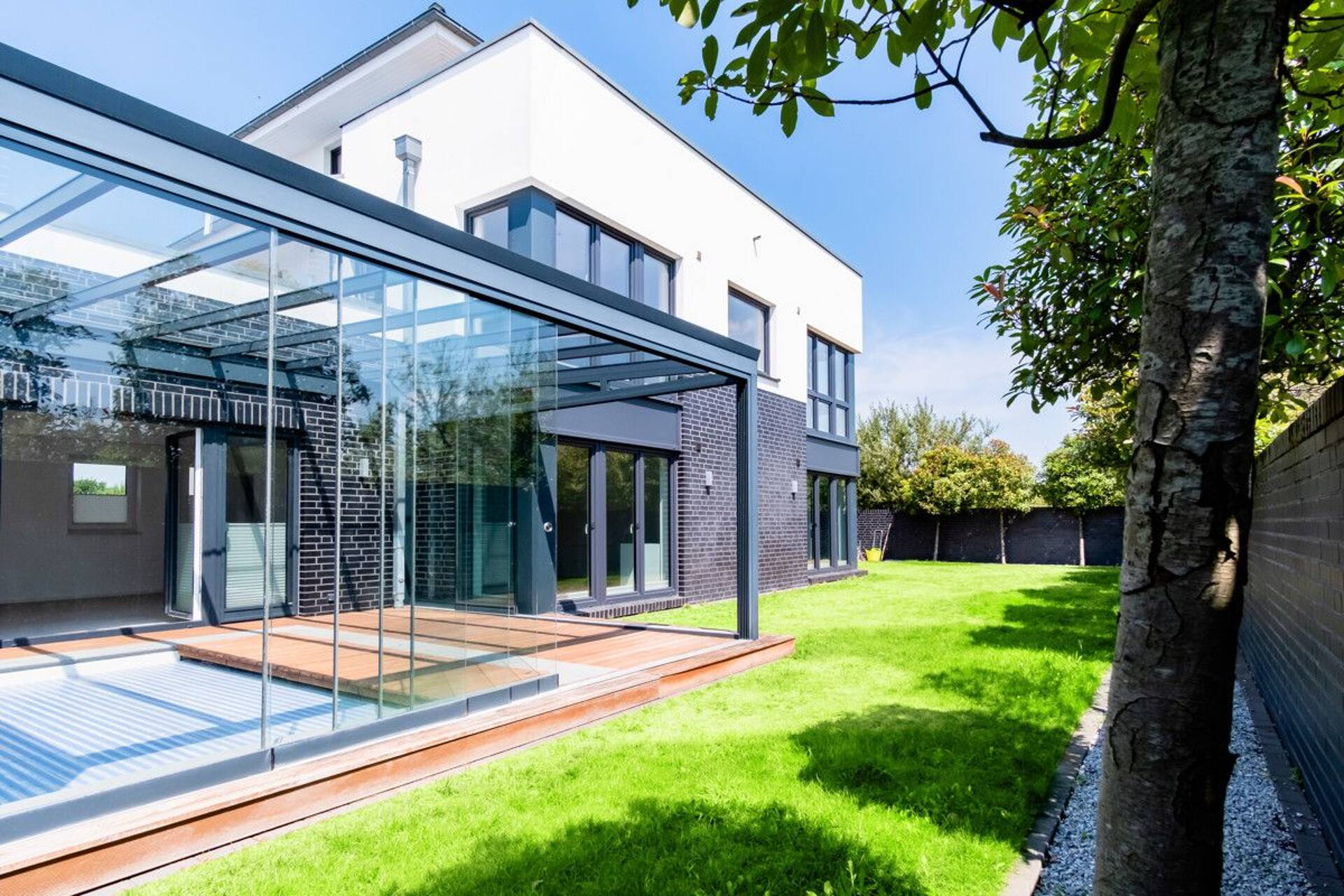 Villa in 50859 Köln / Widdersdorf mit 398,51 m² kaufen