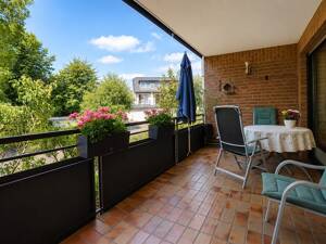 Nur wenige Meter zum Stadtwald! Geräumige 3-Zimmer-Wohnung mit Grünblick-Loggia und Einzelgarage – 47803 Krefeld – Vorschaubild 5