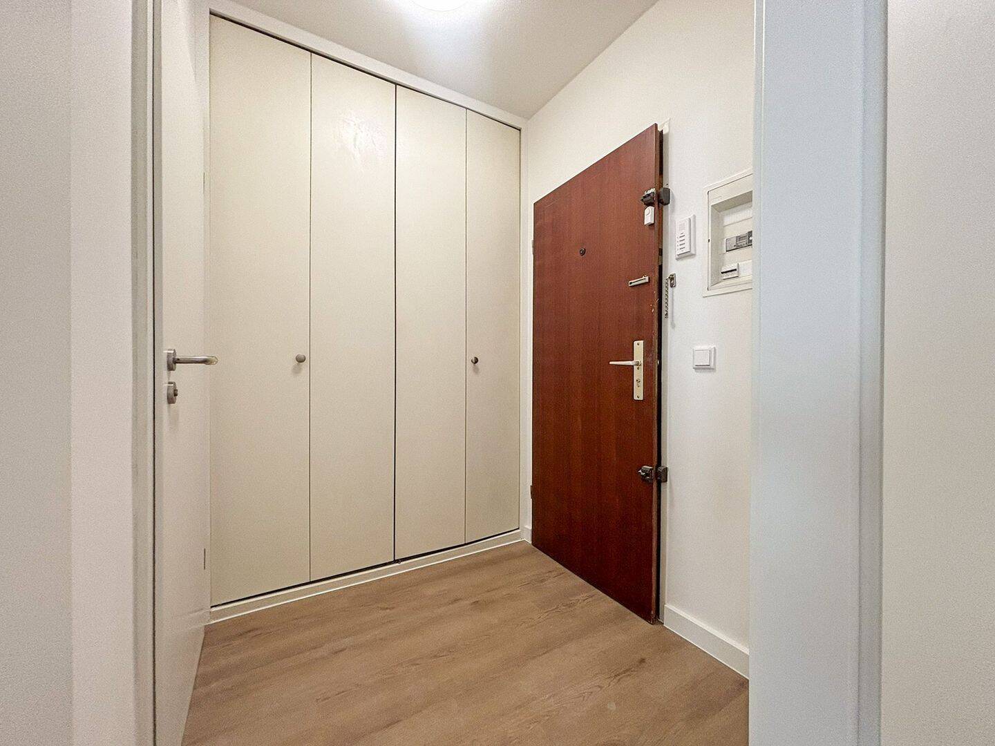 Zwei schick modernisierte Appartements – Solingen – Vorschaubild 5