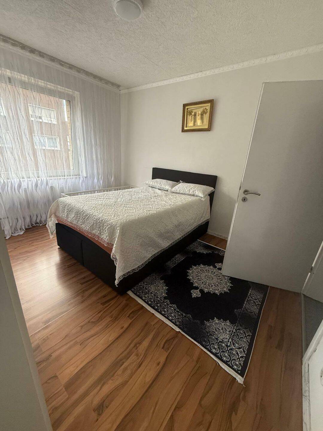 Lichtstarkes Zweifamilienhaus mit Garten und Potenzial – Duisburg – Vorschaubild 7