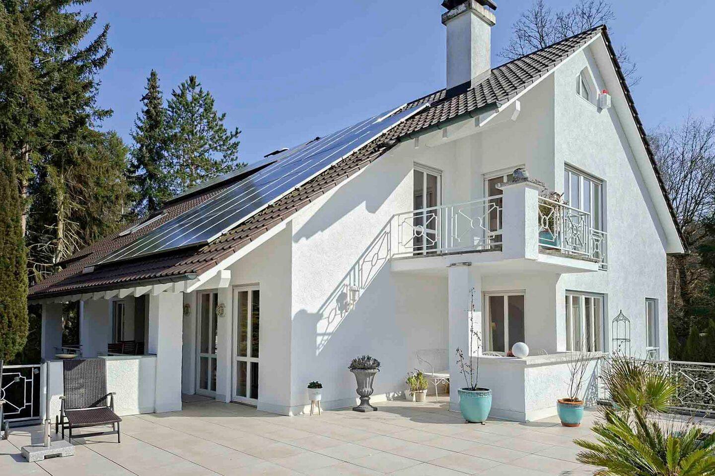 Silva Privata - Eine Villa, die man nicht sucht. Sondern entdeckt – Diedorf – Bild 1 von 9