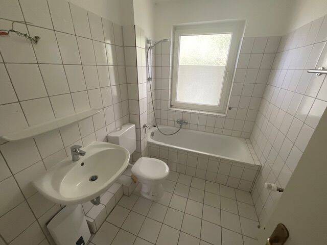 Gemütliche 2-Zimmer-Etagenwohnung in Lübeck 50,24 m² auf 2. Etage links – Lübeck – Vorschaubild 4