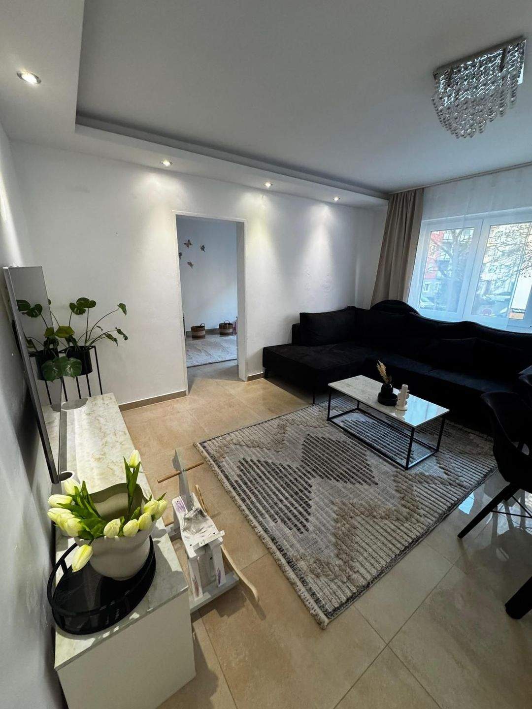 Renovierte 3-Zimmerwohnung in zentraler Lage – Nürnberg – Bild 1 von 9