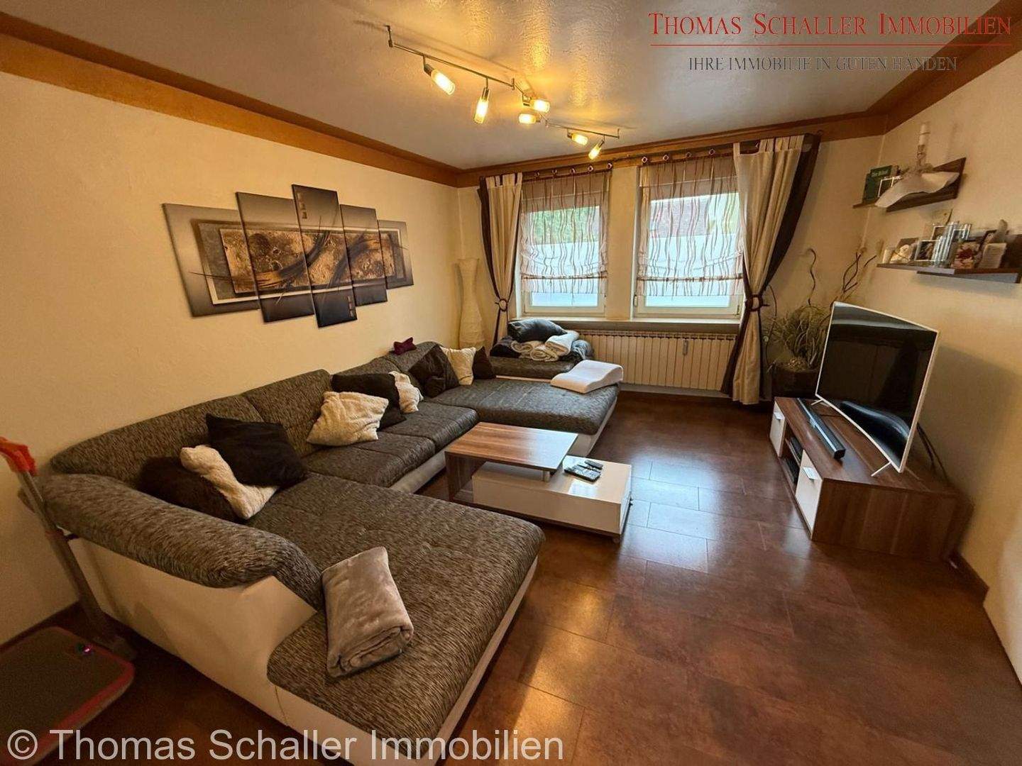 Top saniertes MFH / Doppelhaus mit 3 WE ausbaubar auf 5 WE im Herzen von Gunzenhausen – Gunzenhausen – Vorschaubild 6