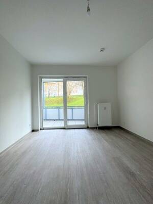 Frisch renovierte 3-Zi.-Whg. mit neuem Boden und sonnigem Balkon – 42285 Wuppertal – Vorschaubild 3