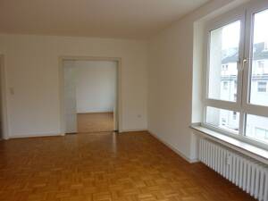 D-Zoopark: schicke 3-4 Zi.Whg. ca. 96 m² mit EBK, Lift, Garage – 40239 Düsseldorf – Vorschaubild 2