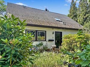 Einfamilienhaus - Vollkeller und Einliegerwohnung - Top-Lage - Hamburg Boberg auf Erbpachtgrundstück – 21033 Hamburg – Vorschaubild 2