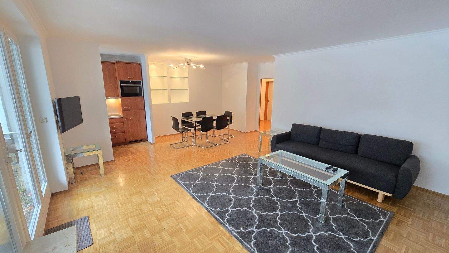 Möblierte 2-Zimmer-Wohnung mit Terrasse nahe der Alster – Hamburg – Vorschaubild 3