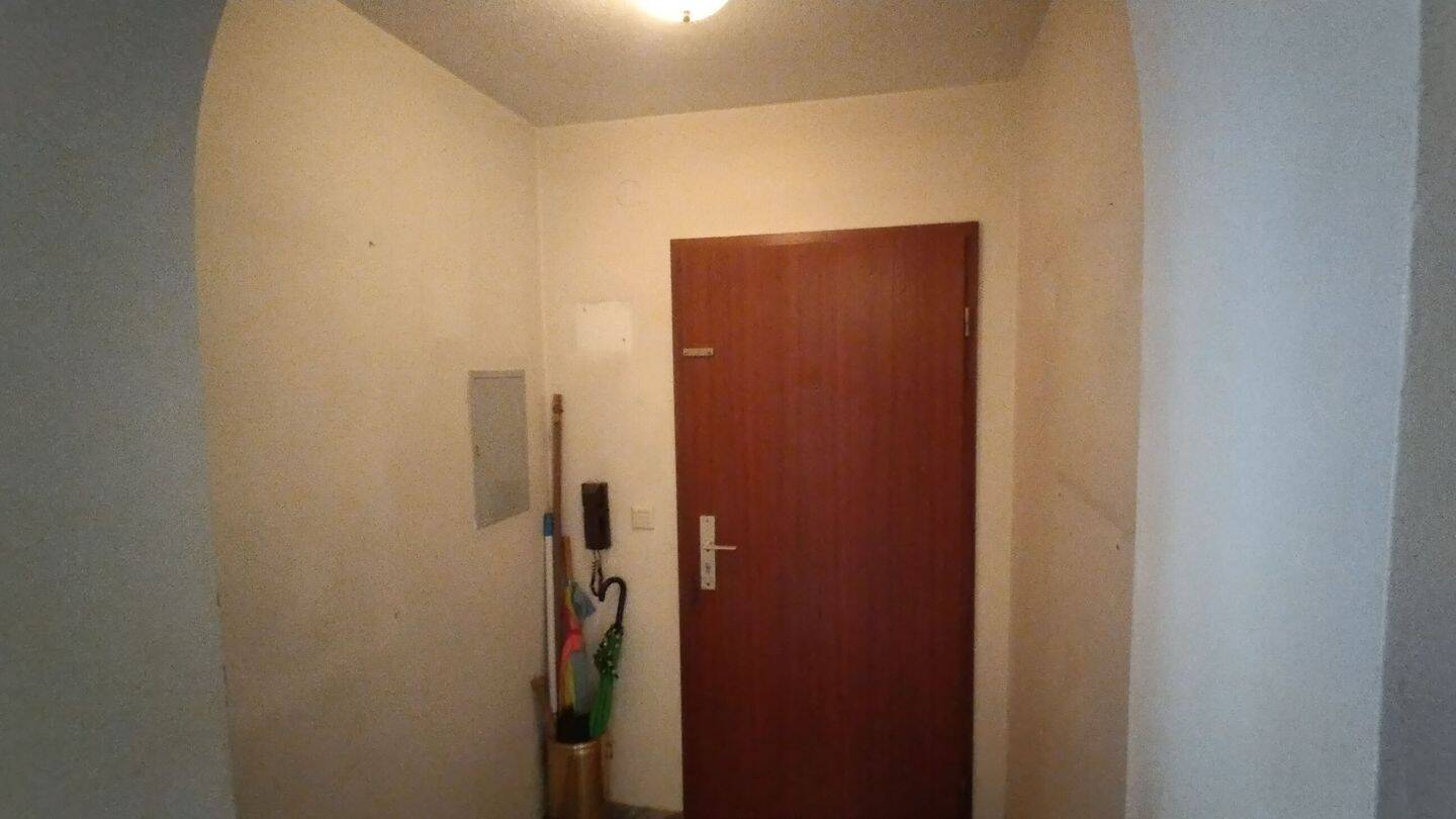 Großzügige, barrierearme 3,5 - Zimmer Wohnung mit 13 m² Balkon und zwei KFZ-Stellplätzen – Nürnberg – Vorschaubild 6