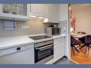 Möbliert: Helle 2,5-Zimmer Wohnung auf Zeit – 81247 München – Vorschaubild 6