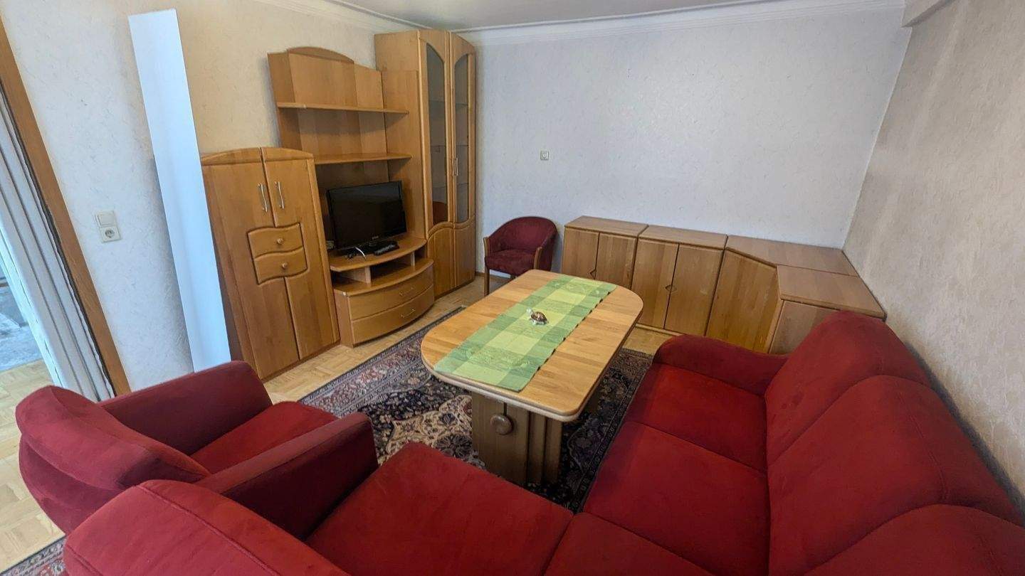Zweifamilienhaus mit Maisonettewohnung und Gewerbeeinheit im Ebersbacher Stadtzentrum – Ebersbach an der Fils – Vorschaubild 6