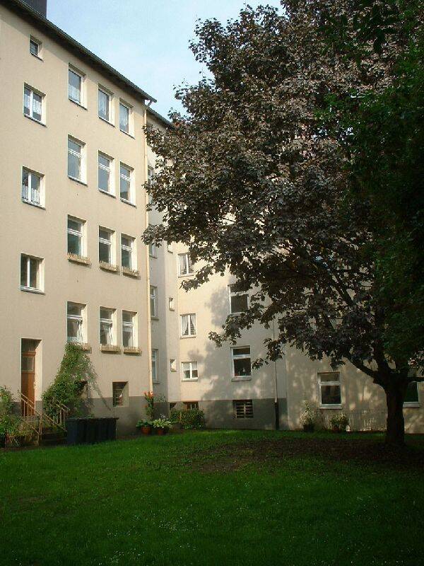 *Gemeinschaftsgarten*Erstbezug nach Kernsanierung*charmanter Altbau* – Essen – Vorschaubild 3