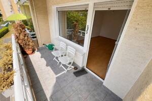 Ohne Käuferprovision! Gepflegte 2-Zimmer-Eigentumswohnung mit Sonnenbalkon in ruhiger Sackgassenlage – 58636 Iserlohn – Vorschaubild 2