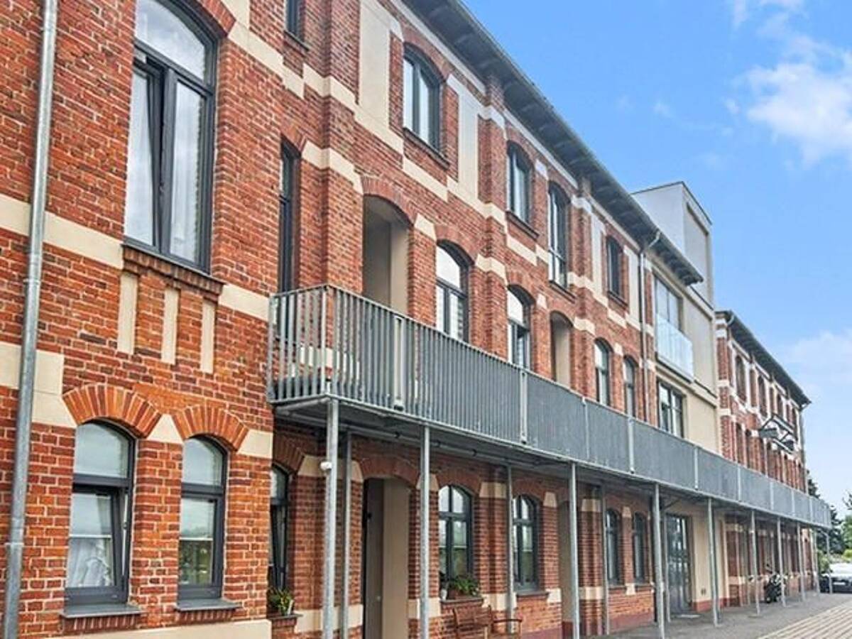 Denkmalschutz: Exklusive 2-Zimmer-Eigentumswohnung in historischer Schokoladenfabrik in Magdeburg – 39116 Magdeburg – Bild 1 von 9