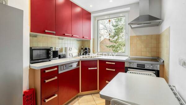 Etagenwohnung in 18069 Rostock mit 47 m² kaufen