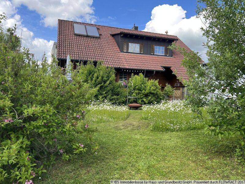 Hjertelig vellkommen: Skandinavisches Holzhaus mit Wohnfühlcharakter in guter Lage – Schrozberg – Vorschaubild 4