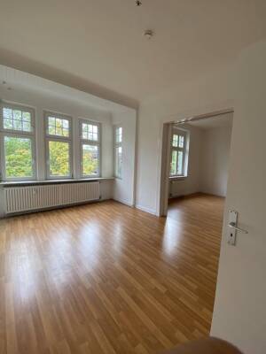 Helle 4 Zimmer Altbauwohnung in Sterkrade – 46145 Oberhausen – Vorschaubild 9