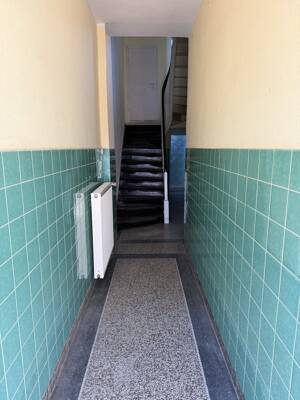 Leerstehendes MFH mit 5 Einheiten, Rendite bei Vollvermietung rund 6,5 %, Garten, Keller, Top Lage – 53111 Bonn – Vorschaubild 5