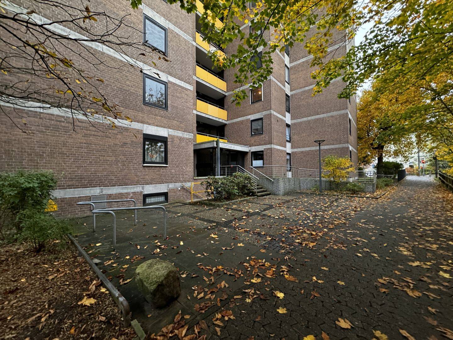 Stadtnah, modern, komfortabel - 4 Zimmer zum Wohlfühlen!(NJ-1020-245)