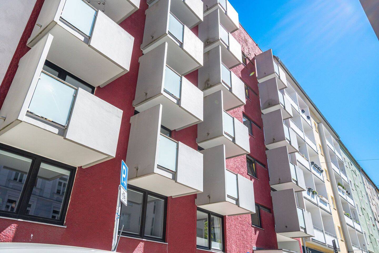 Sofort einziehen. Sofort vermieten. Sofort Rendite! Möbliertes Nockherberg-Apartment – München – Vorschaubild 8