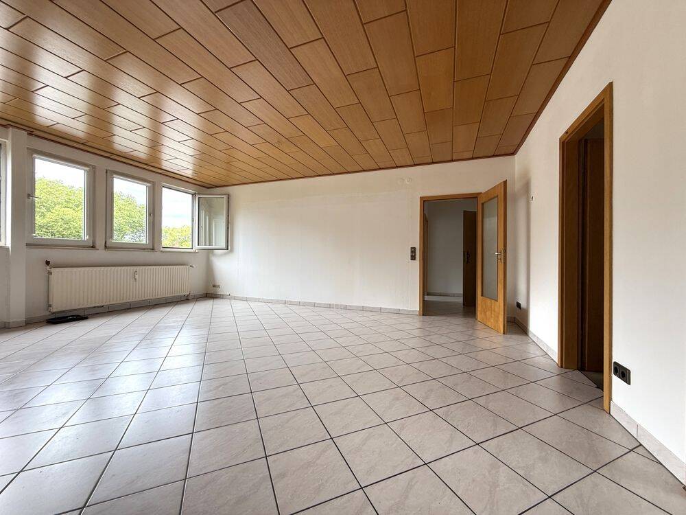 Bezugsfreie Eigentumswohnung mit Weitblick zwischen Essen-Kray und Leithe ca. 81m² im 4.OG – Essen – Vorschaubild 6