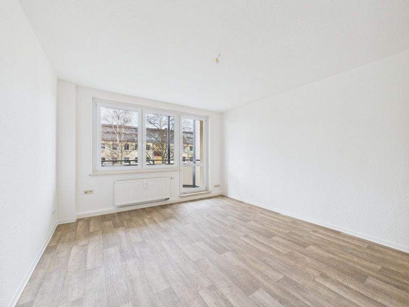 3-Raum-Wohnung mit Balkon auf dem Sonnenberg – Chemnitz – Vorschaubild 2