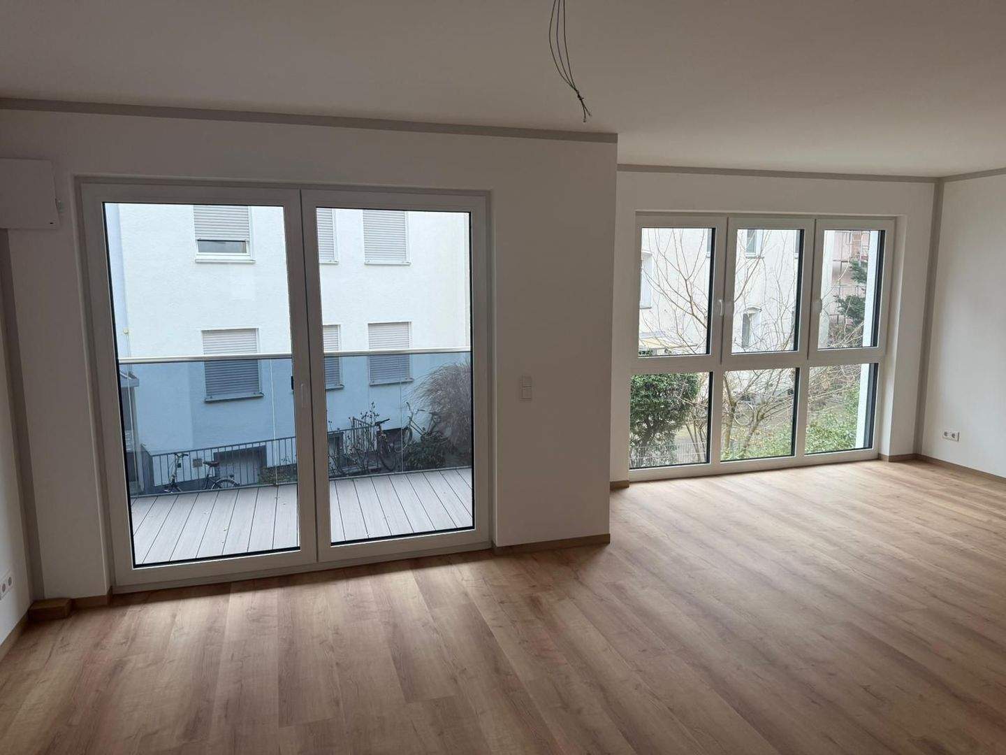 Neubau – 5 - Familienhaus – 1.OG -Luxuswohnung – Nürnberg – Vorschaubild 7