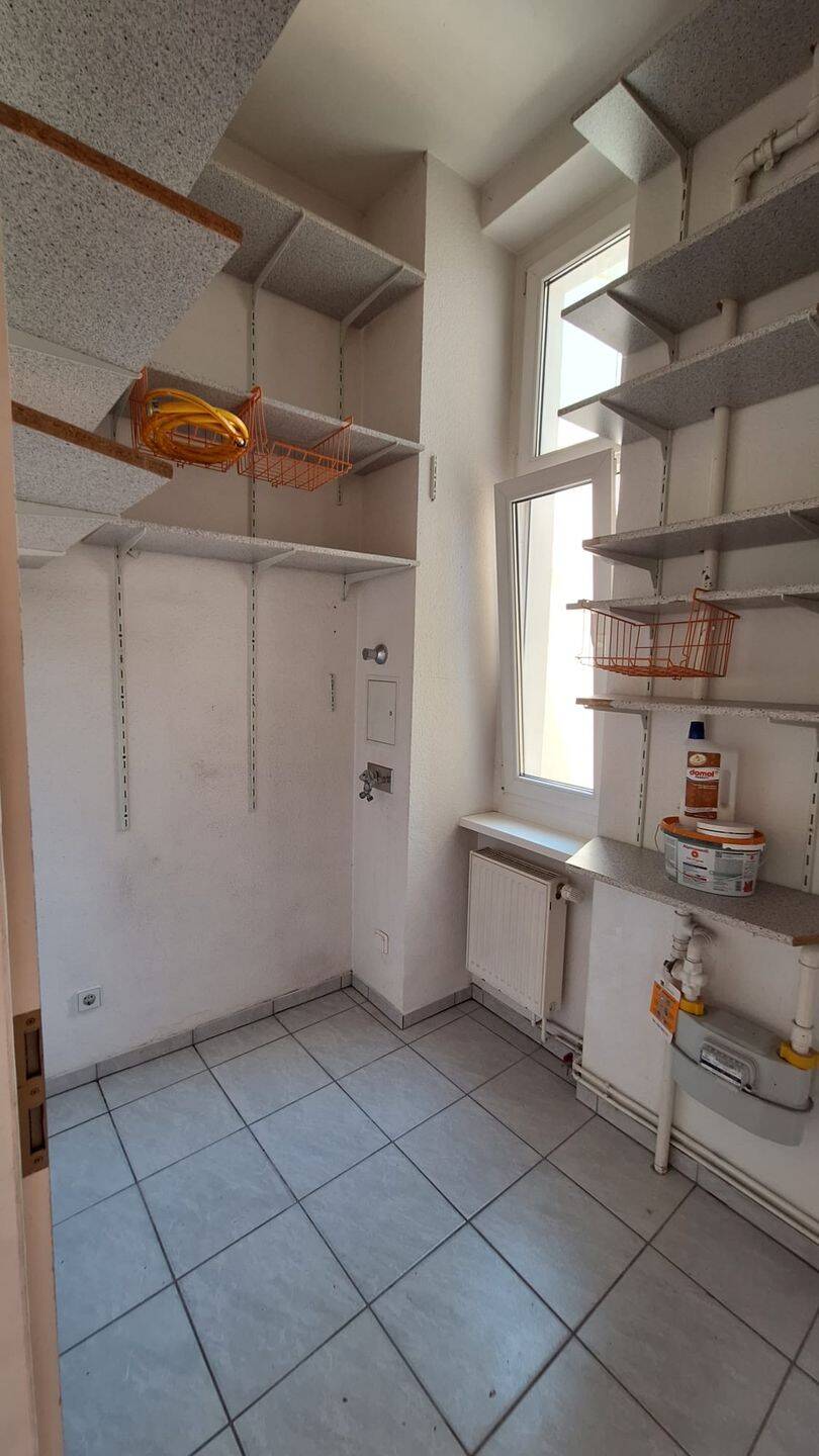 Wunderschön sonnige Wohnung mit Schlafzimmer zum Innenhof .Absolut ruhige Lage im 3 OG – Berlin – Vorschaubild 4