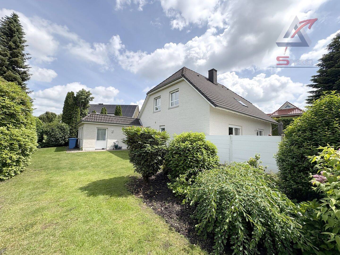 hochwertig erstelltes Wohnhaus in zentraler Lage – Wiesmoor – Vorschaubild 5