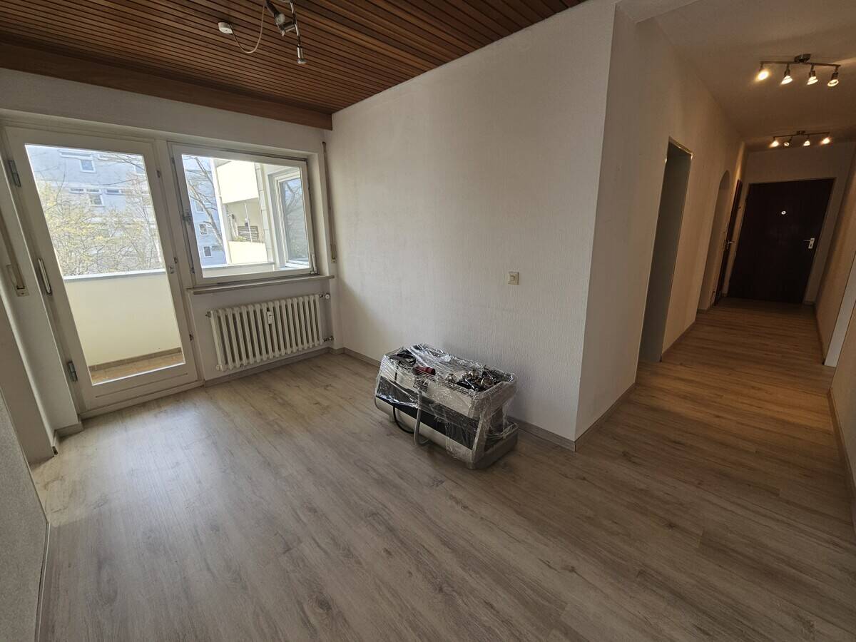 3 Zimmer Wohnung 90 m² mit zwei Balkonen im Regensburger Westen – Regensburg – Vorschaubild 4