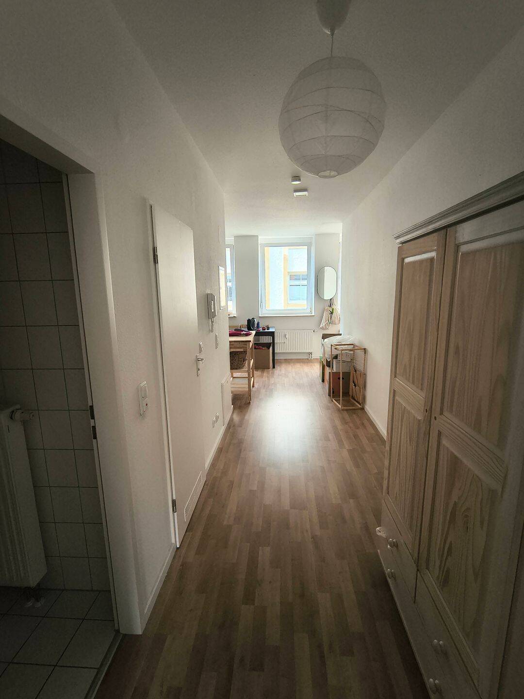 Gemütliche 2,5 Zimmerwohnung in zentraler Lage mit Tiefgaragenstellplatz