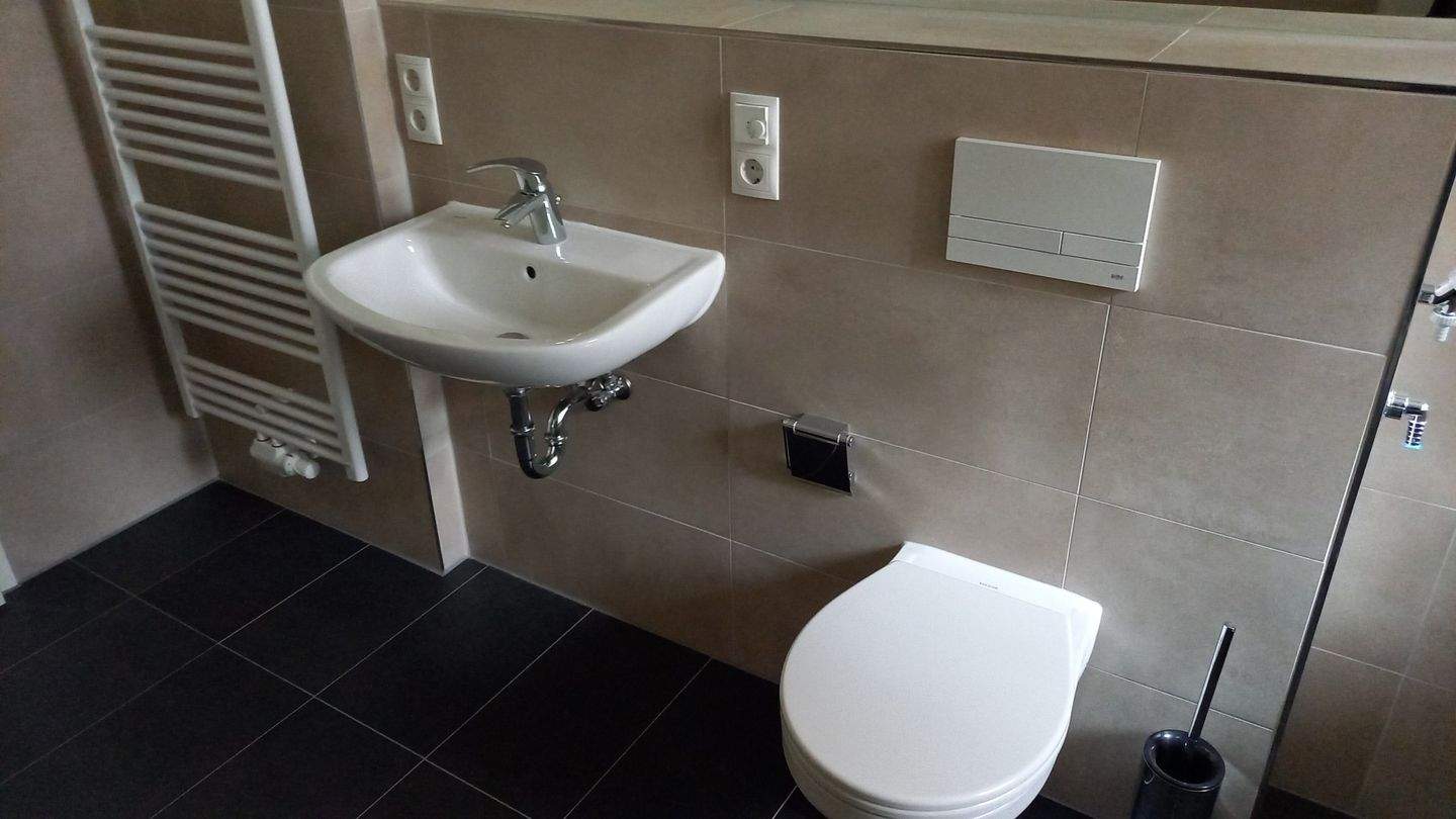 direkt am Schloßteich: 3-Zimmer-Wohnung mit Balkon – Chemnitz – Vorschaubild 7