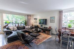 Stilvolles Wohnjuwel mit Balkon – 22337 Hamburg – Vorschaubild 3