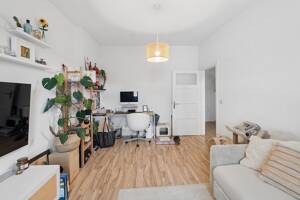 Vermietete Altbauwohnung mit Blick ins Grüne – 22081 Hamburg – Vorschaubild 3