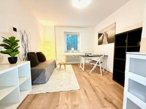 Renovierte 3-Zimmer-Eigentumswohnung | Bezugsfrei | Neuer Vinylboden – 22523 Hamburg – Vorschaubild 2