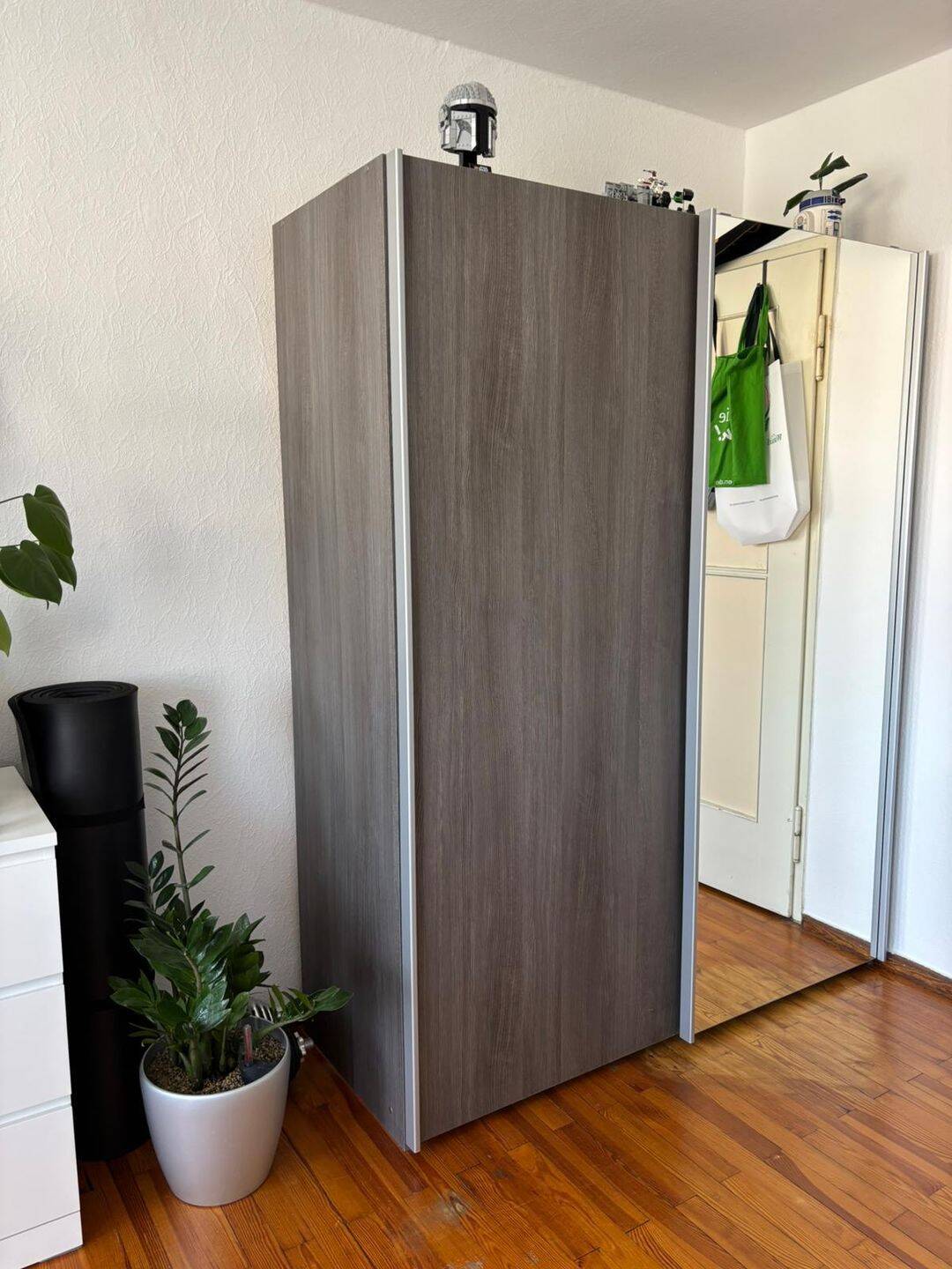 Großes, helles Zimmer in netter WG – zentral am Aufseßplatz, Nürnberg – Nürnberg – Vorschaubild 5