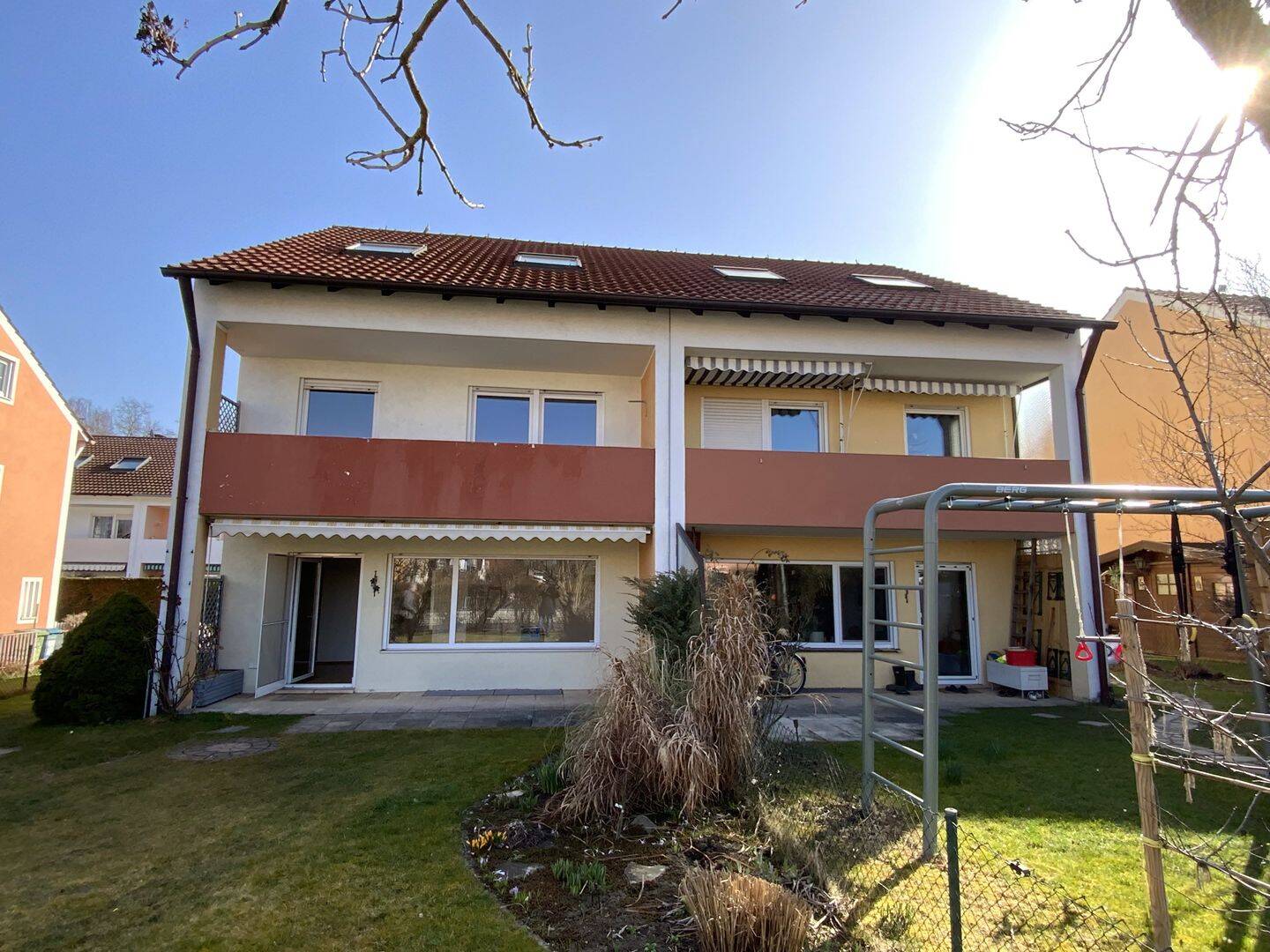 Doppelhaushälfte in Ingolstadt-Nord - Platz für Familie & Freunde – Ingolstadt – Vorschaubild 2