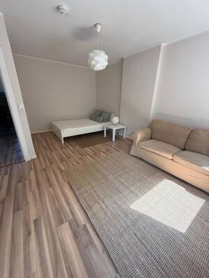 Gute Wohngegend/ lichtdurchflutet/ gut geschnitten/ gutes Objekt zum vermieten oder selber wohnen/ frei lieferbar / vereinbaren Sie einen Termin ! – 22087 Hamburg – Vorschaubild 6